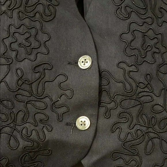 Banana Republic Embroidered Black Vest - Picture 5 of 6